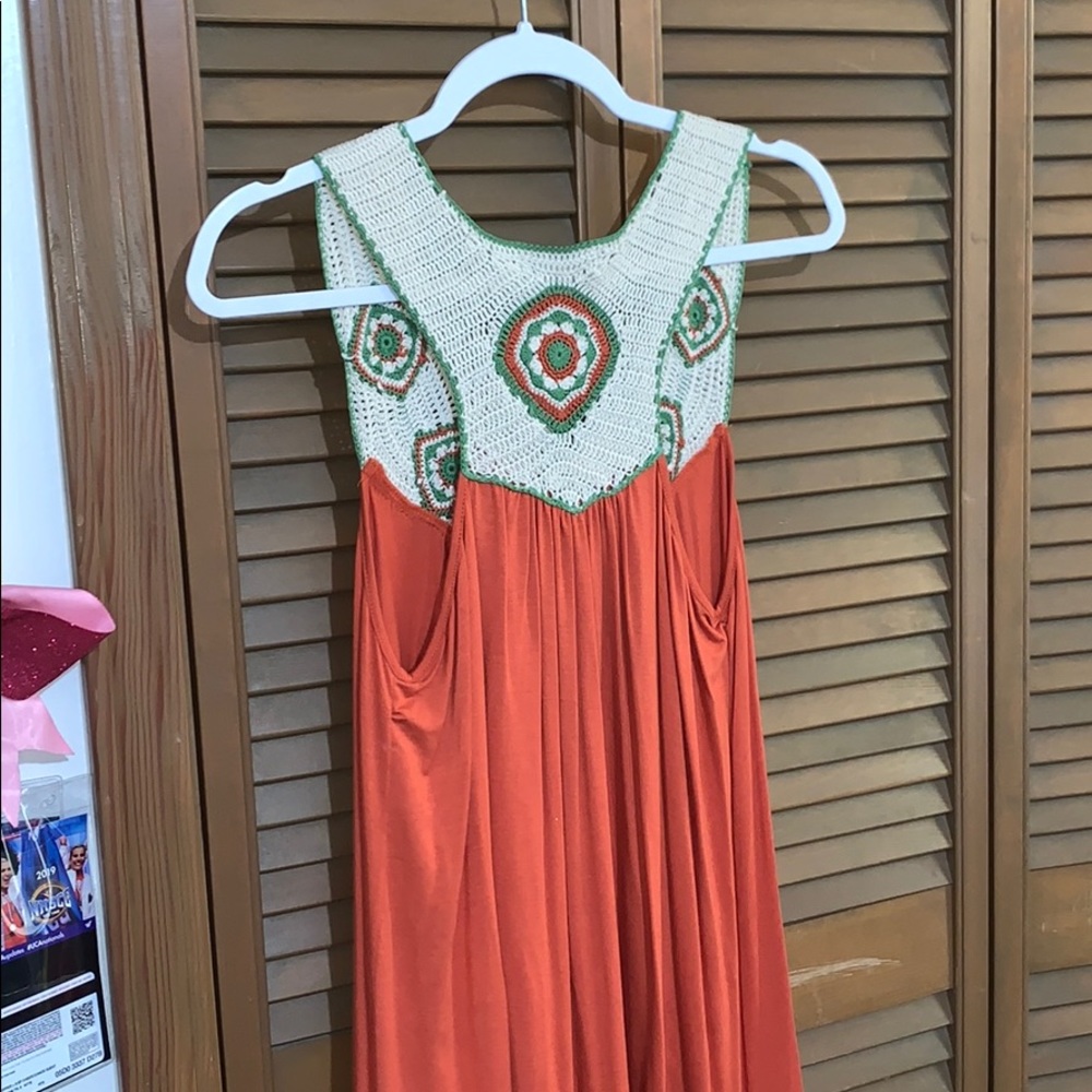 Dress - Picture 4 of 4
